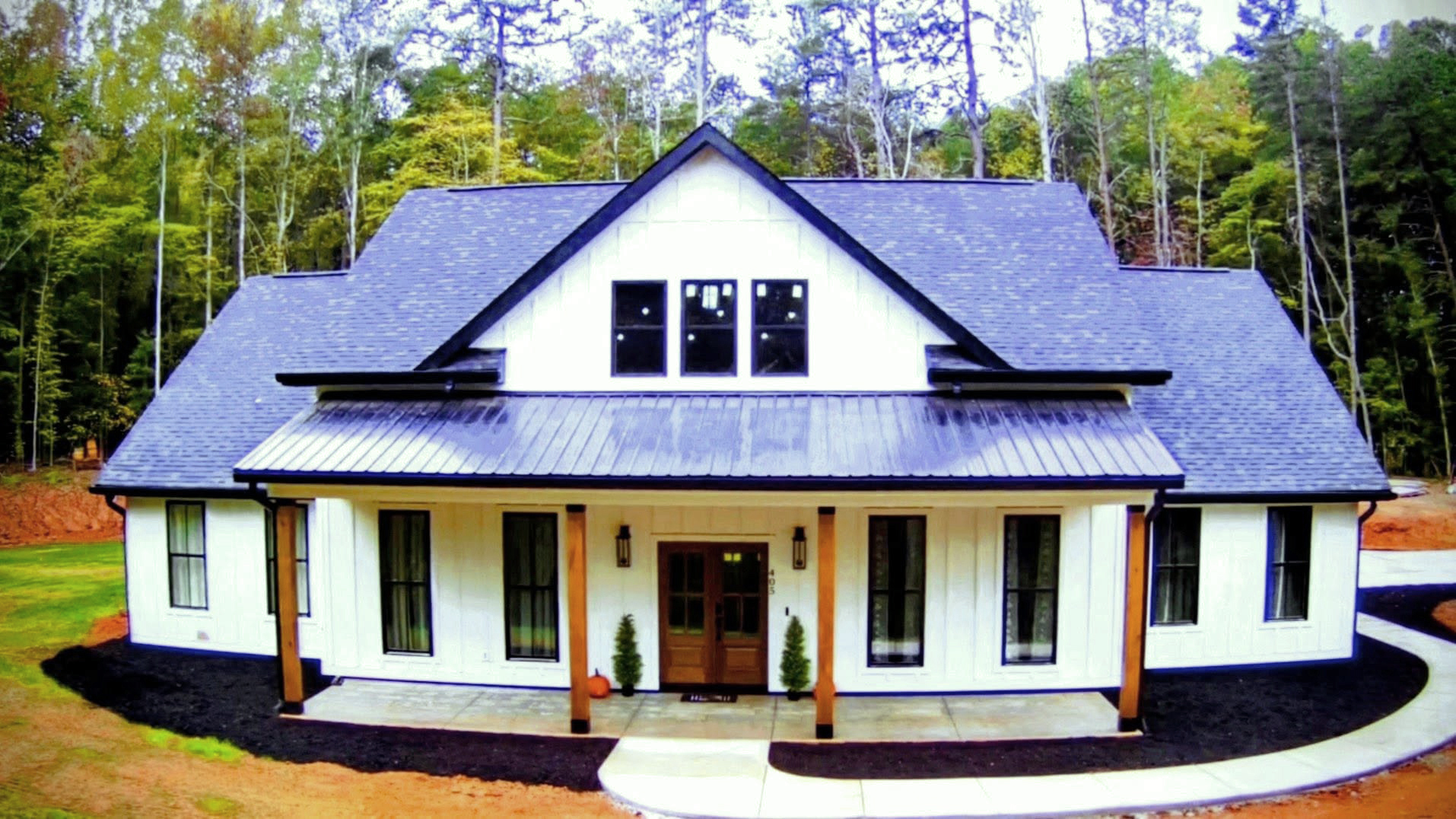 Mod Plan 041-216 custom home front exterior