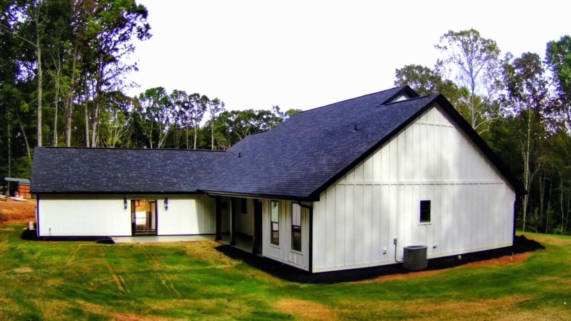Mod Plan 041-216 rear exterior